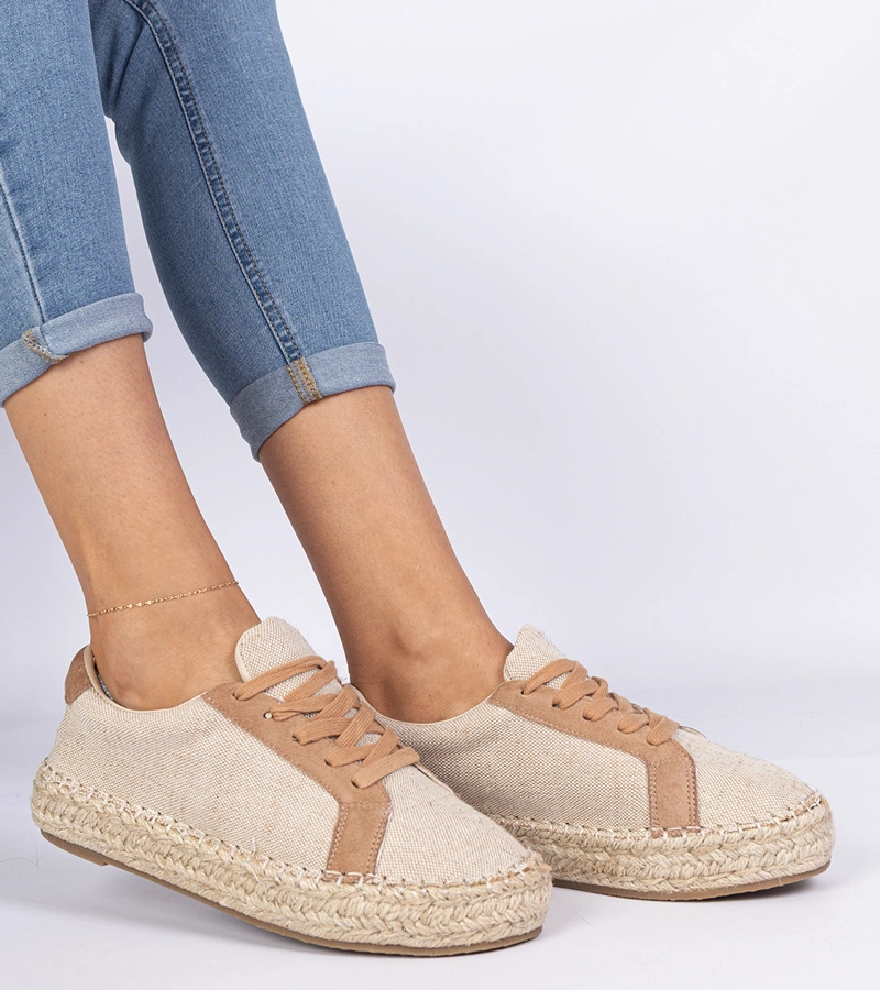 Espadrile maro de damă cu șireturi Malsi