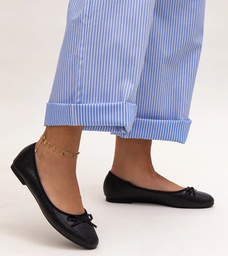 Balerini negri cu fundiță și căptușeală din piele Rosaly