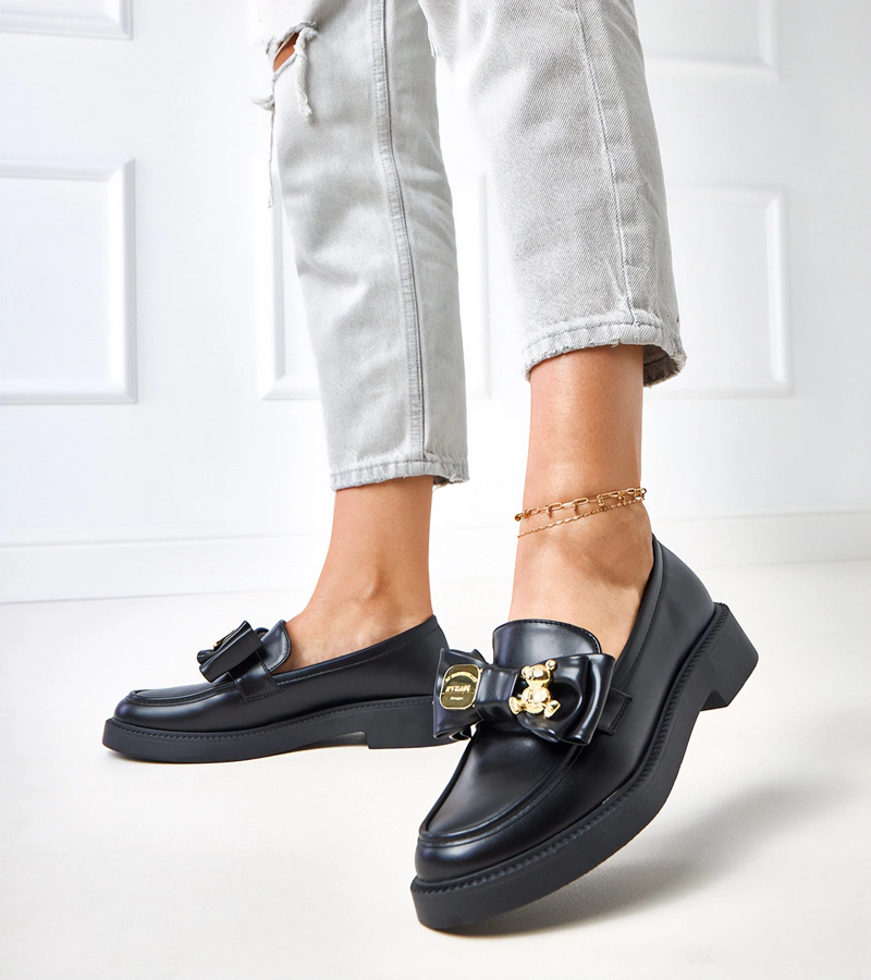 Mocasini negri cu fundă și ursuleț Teriwa