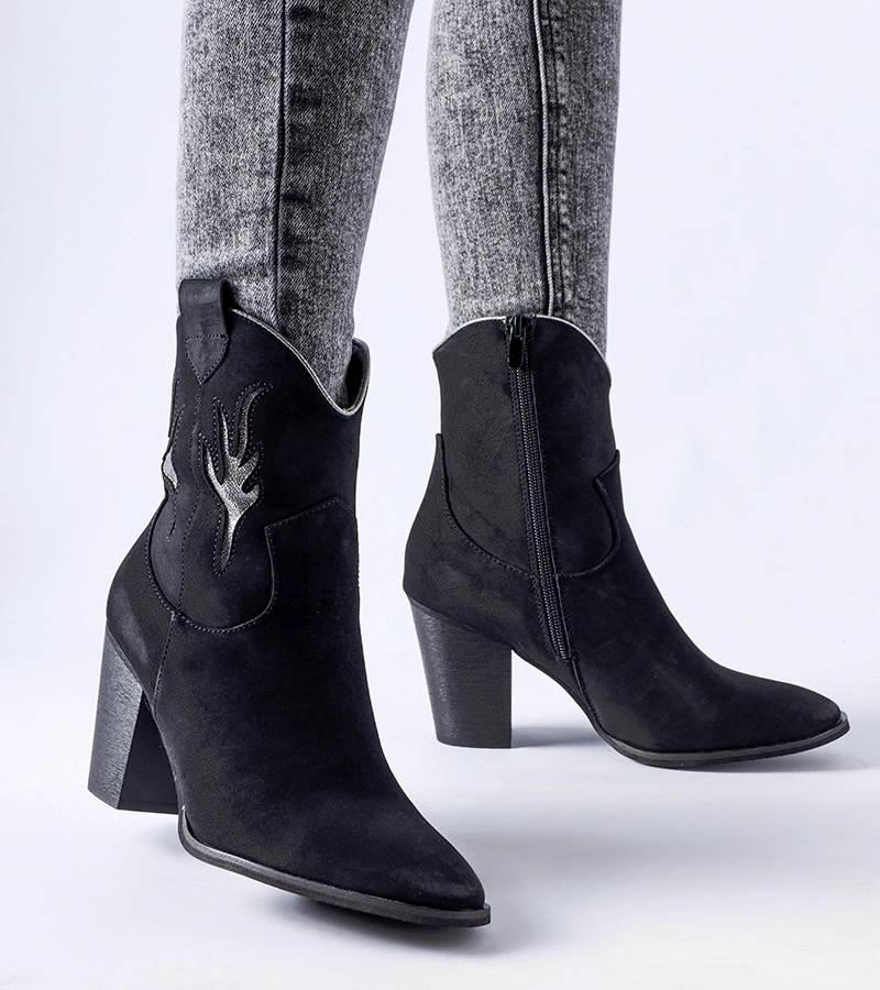 Cizme negre de cowboy cu accesorii argintii Bacoli