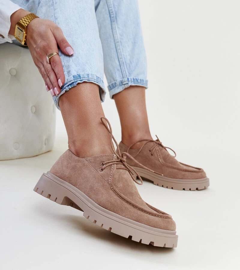 Pantofi clasici Keiko din piele intoarsa bej inchis