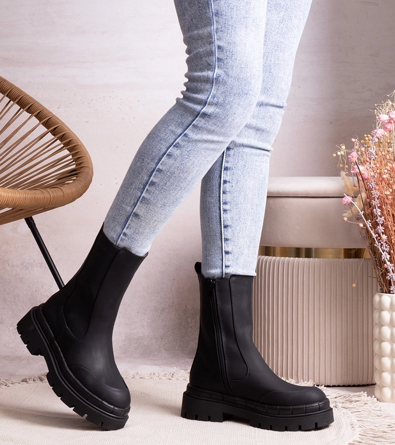 Botine negre cu talpă masivă Kunegunda