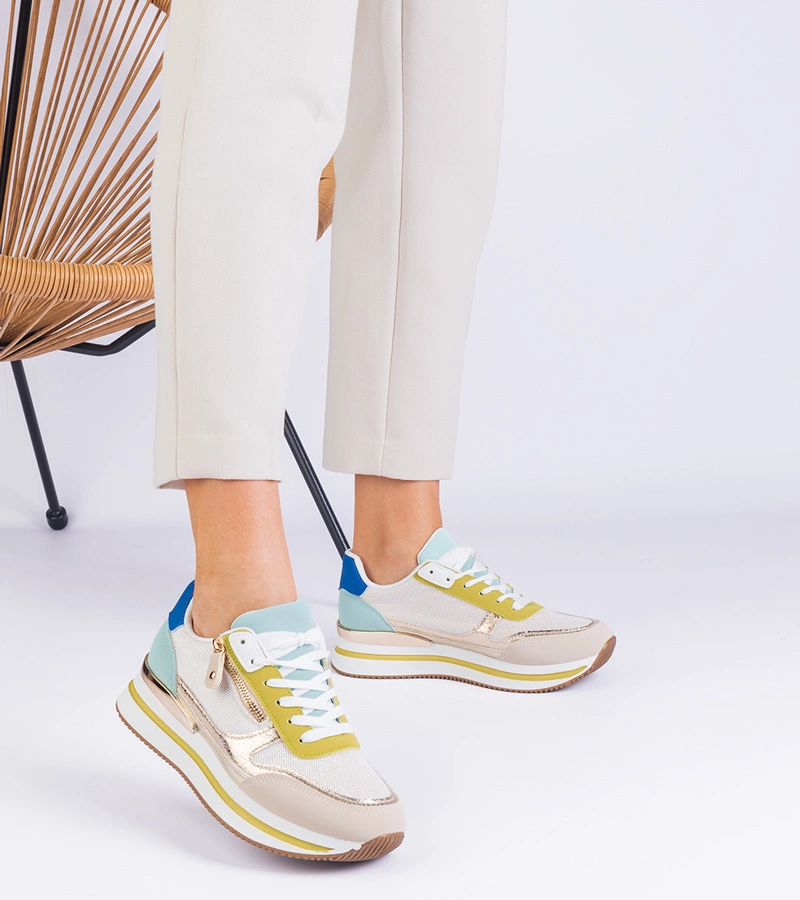 Adidași sport verzi pe platformă cu inserție aurie Izolda