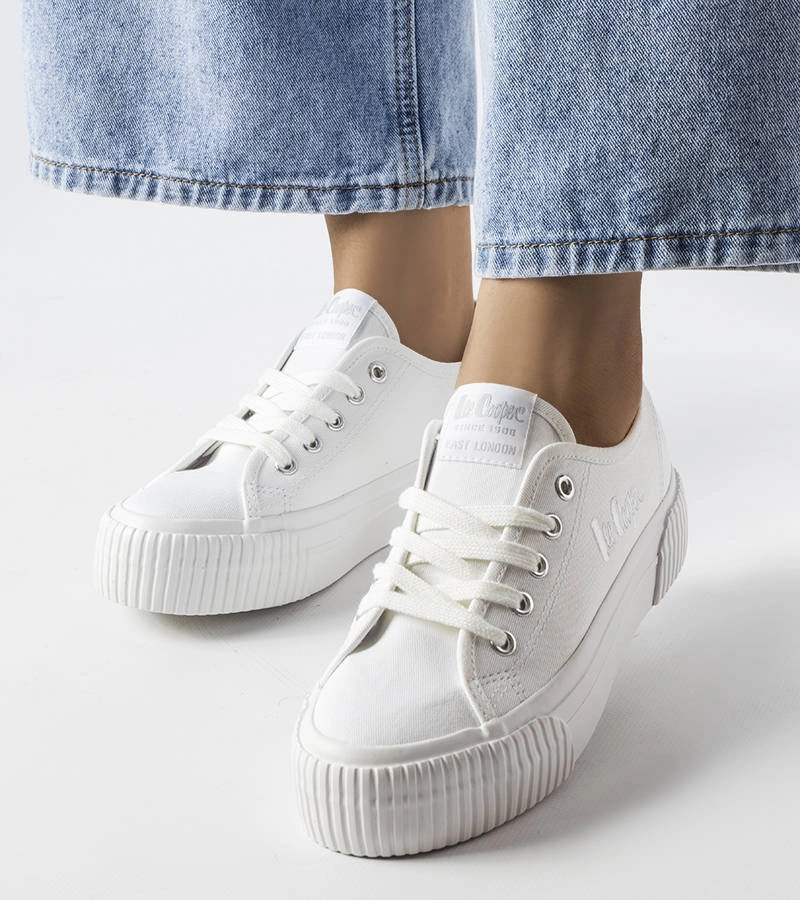 Pantofi de sport Lee Cooper albi LCW-23-31-1780L