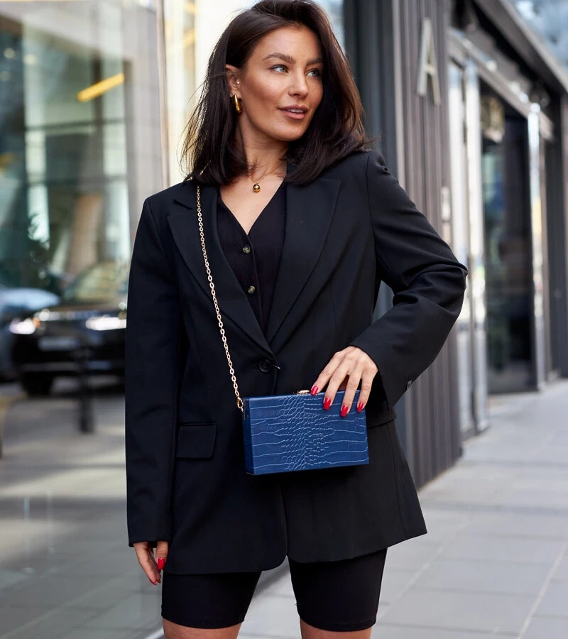 Geantă albastră de tip "cutie" pe lanț Dratche