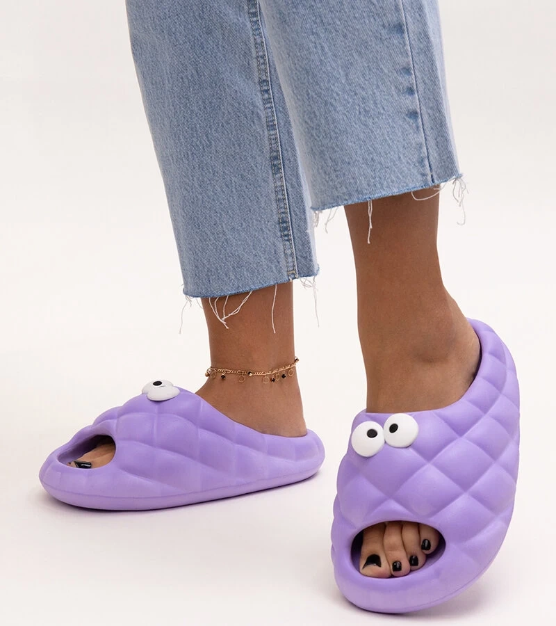 Papuci de spumă violet cu ochii lui Gorgesa