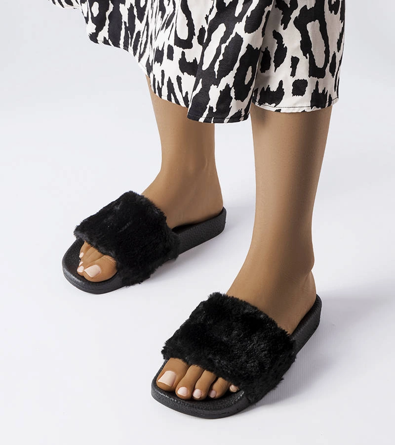 Șlapi negri cu blană Ivory