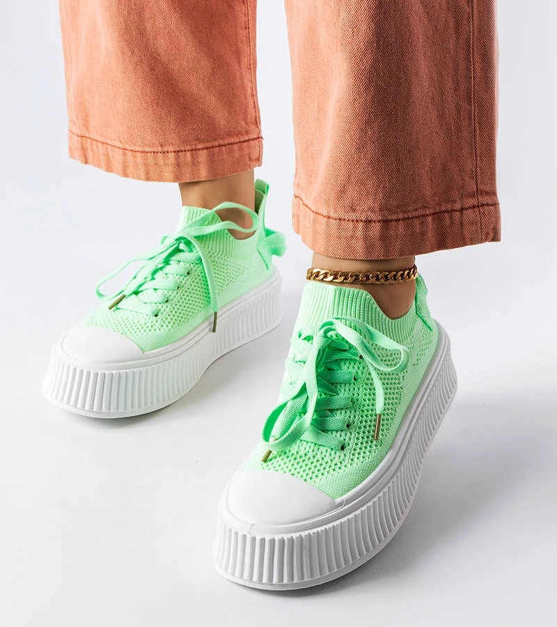 Pantofi de sport verzi cu partea superioară flexibilă de la Jardine