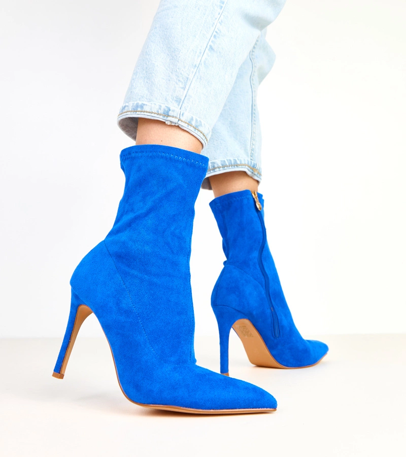 Botine albastre din piele întoarsă cu toc subțire Tennille