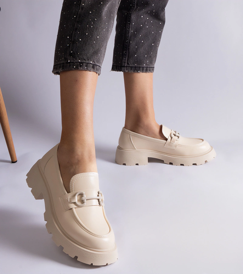 Mocasini bej din piele ecologică cu decorațiuni aurii Edelia