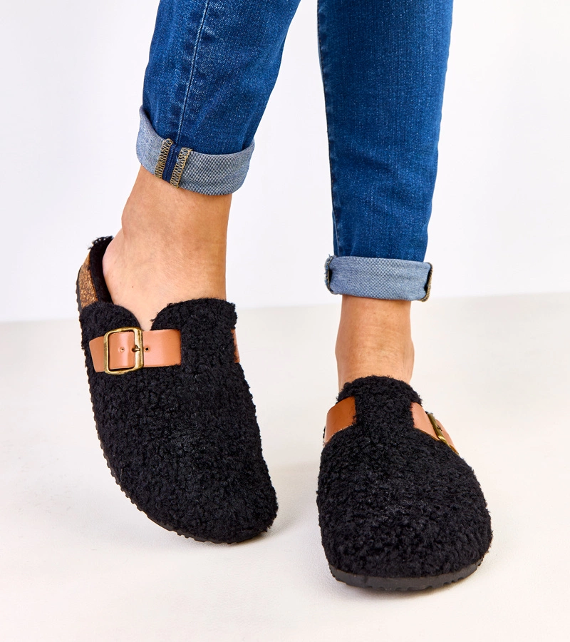 Papuci negri îmblăniți Milosa