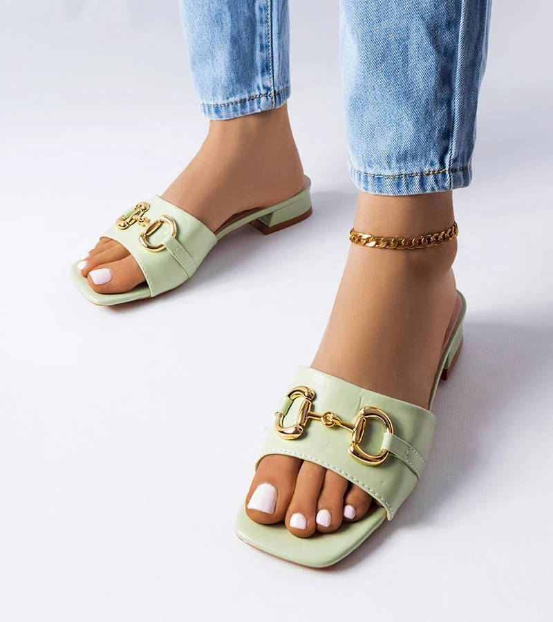 Șlapi cu toc cu lanț verde Chabot