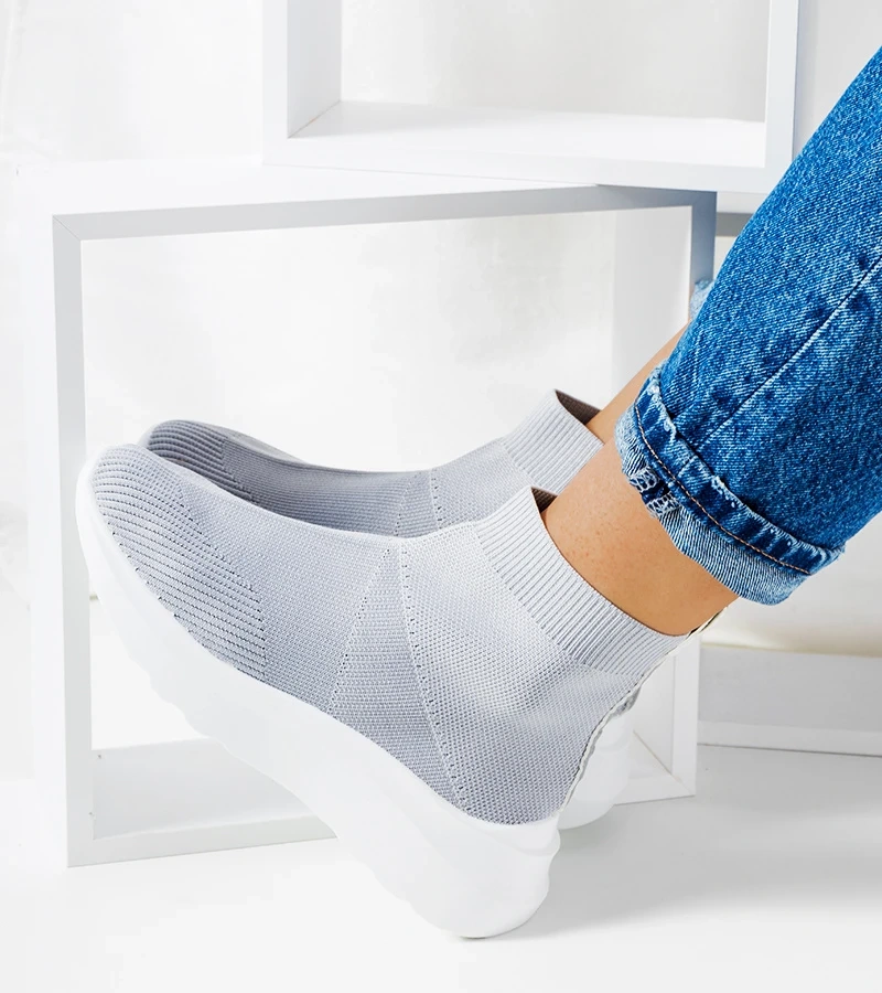 Adidași gri cu vârf înalt Jennifer