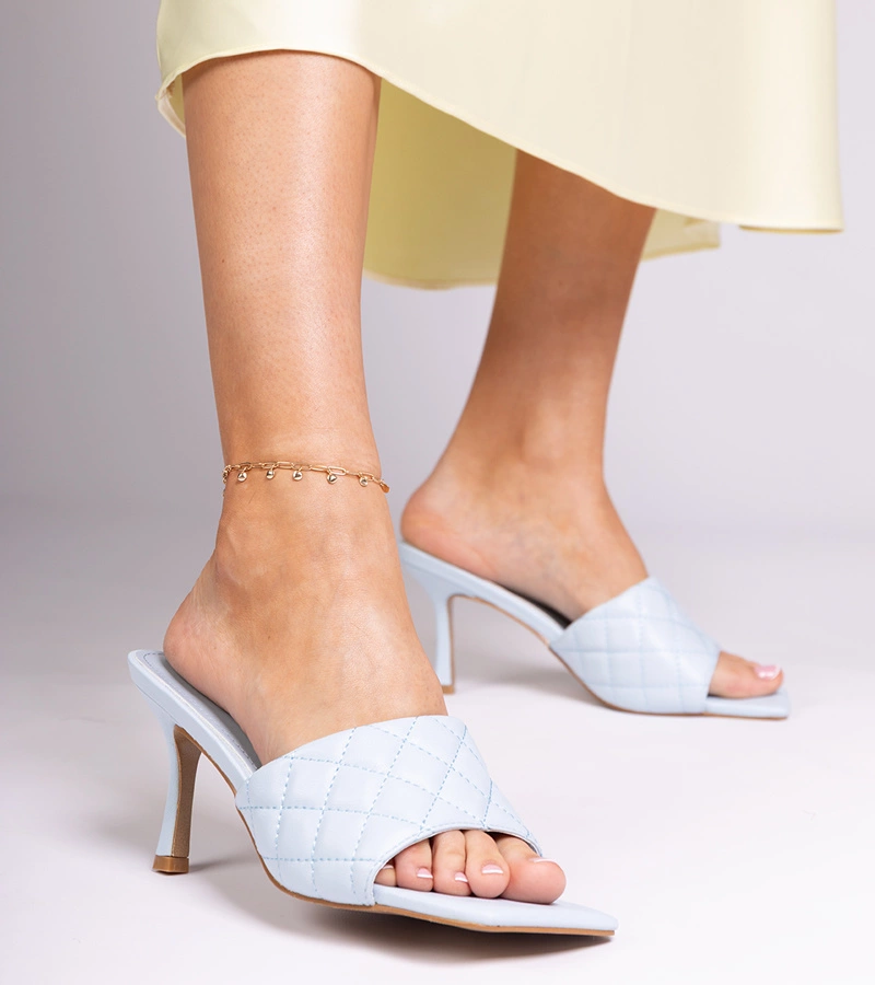 Șlapi stiletto matlasați albaștri Penese