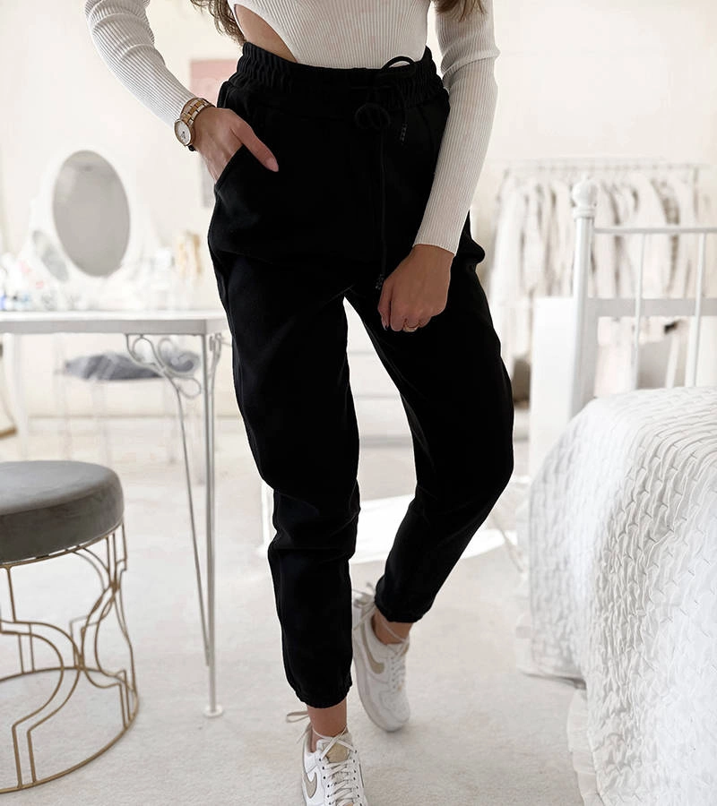 Pantaloni de trening izolat Cozy negru