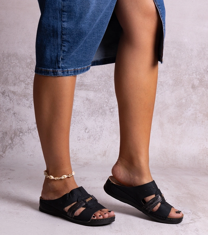 Pantofi clasici negri tip sabot Karime