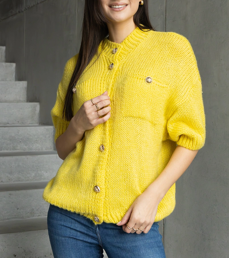 Pulover damă galben cu mânecă scurtă nasturi decorativi Shela