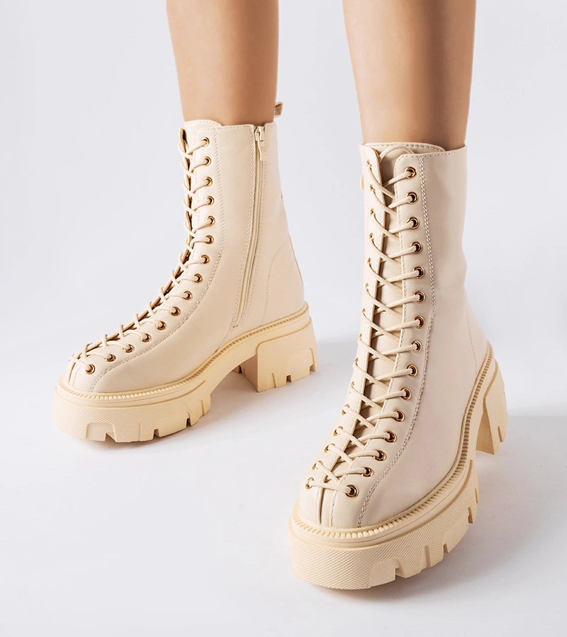 Ghete călduroase bej decorate cu șiret Amla