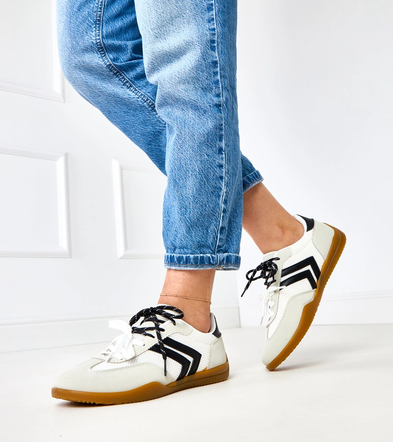 Adidași albi din plasă cu inserție neagră Malkan