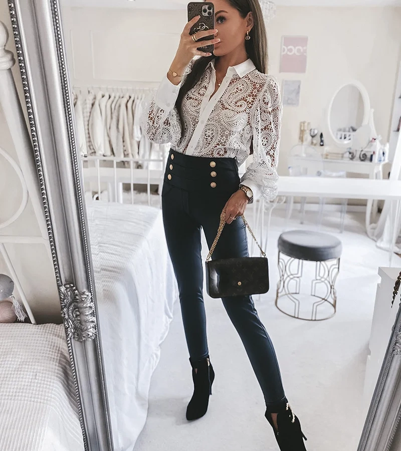 Pantaloni negri din piele ecologică de la Elinal