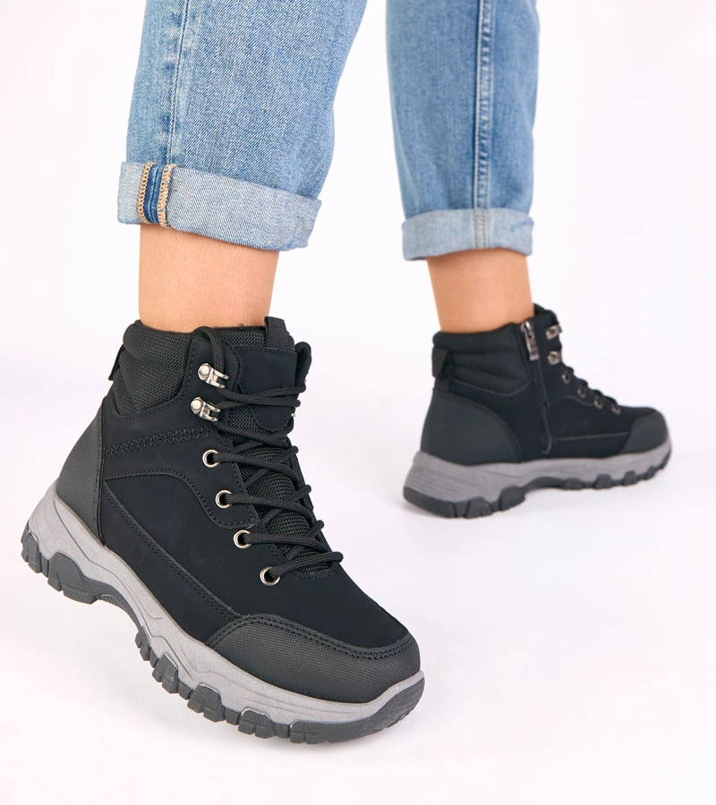 Ghete trapper negre pe platformă îmblănite Briana