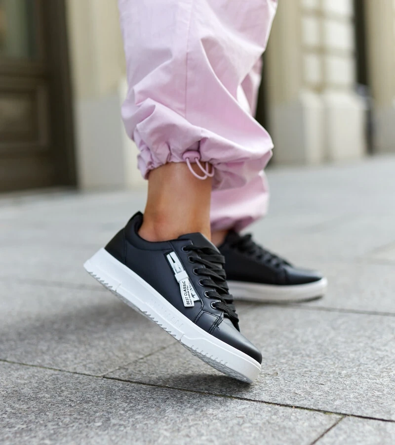 Sneakers negri din piele ecologică Brecht