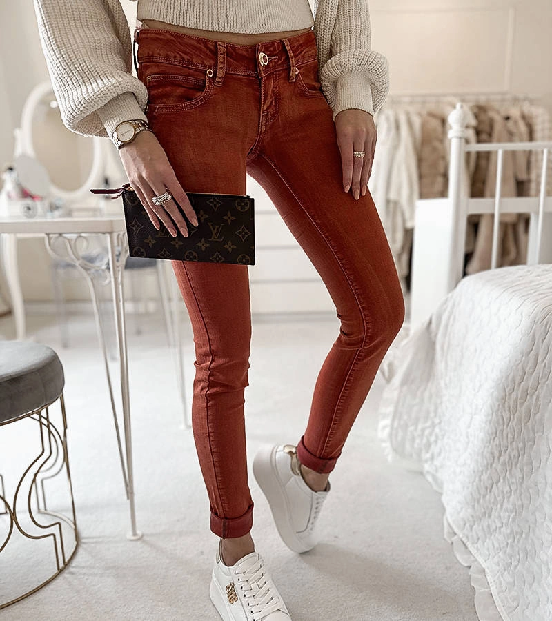 Pantaloni din țesătură Red Faucher