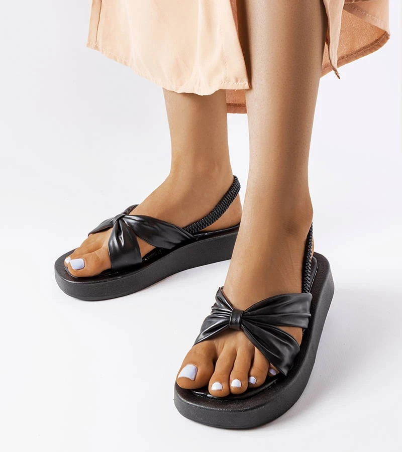 Sandale negre cu platformă Montagna