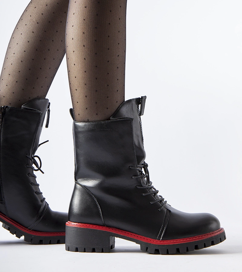 Cizme negre cu decoratiuni rosii Elisabetta