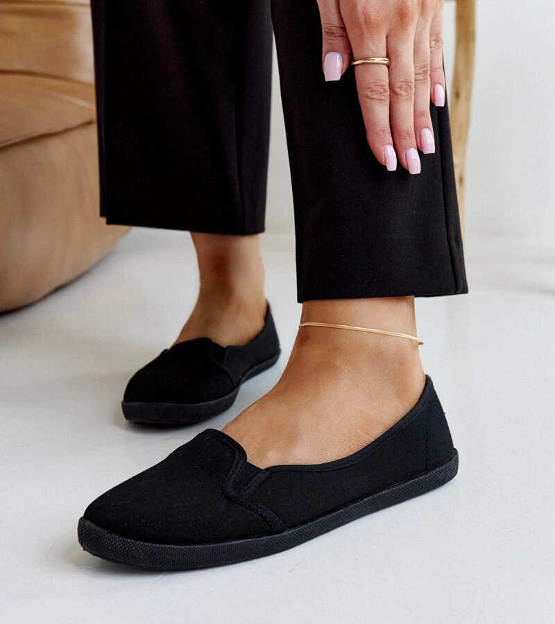 Pantofi de tenis negrii slip-on Wordana