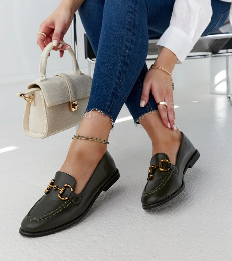 Mocasini verde închis cu cataramă Lemlem