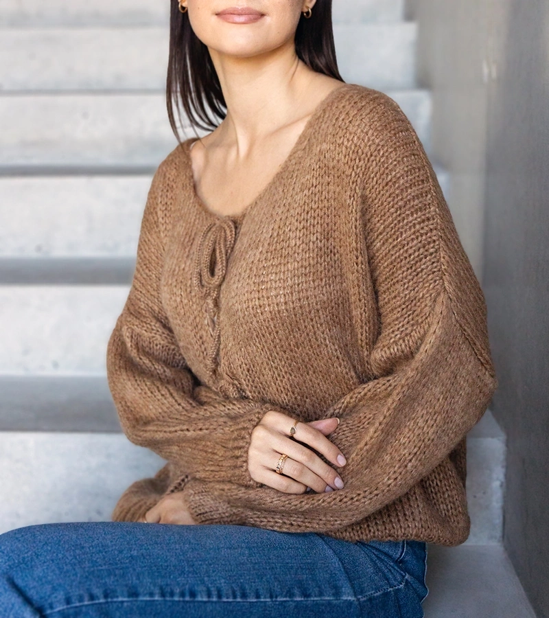 Brățara maro legată Sumaia