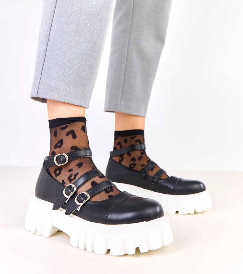 Pantofi negri cu talpă de tractor Jastina