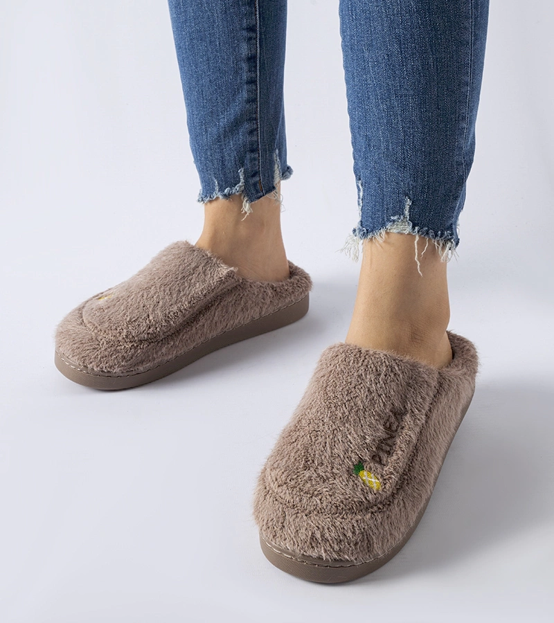 Papuci roz Collinsville