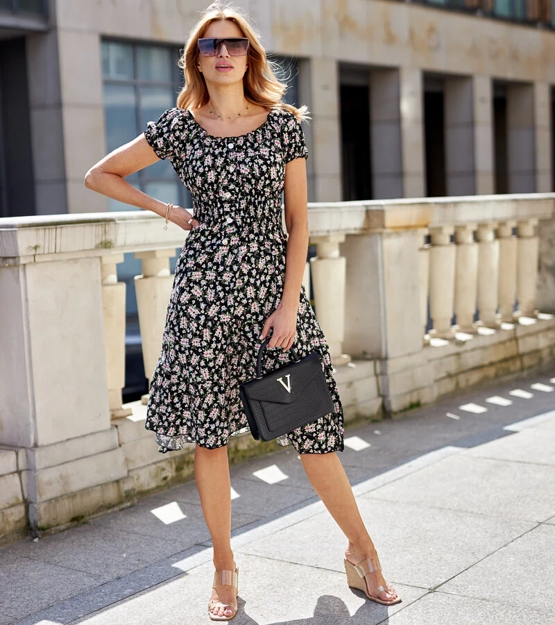 Rochie neagră cu pliuri Tailly