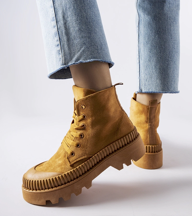 Pantofi de sport maro cu vârf înalt din piele ecologică de Aida