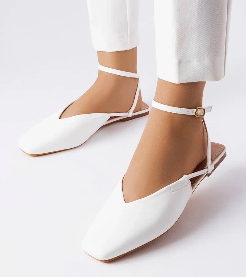 Sandale albe cu vârf acoperit Jehovah