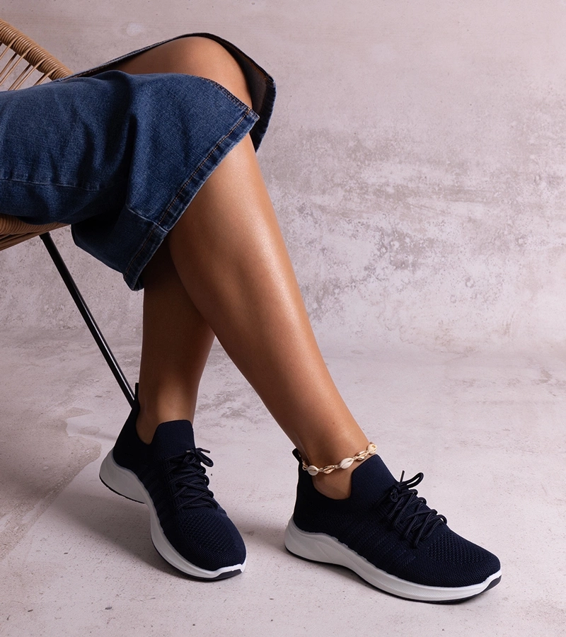 Adidași sportivi albaștri Muaza