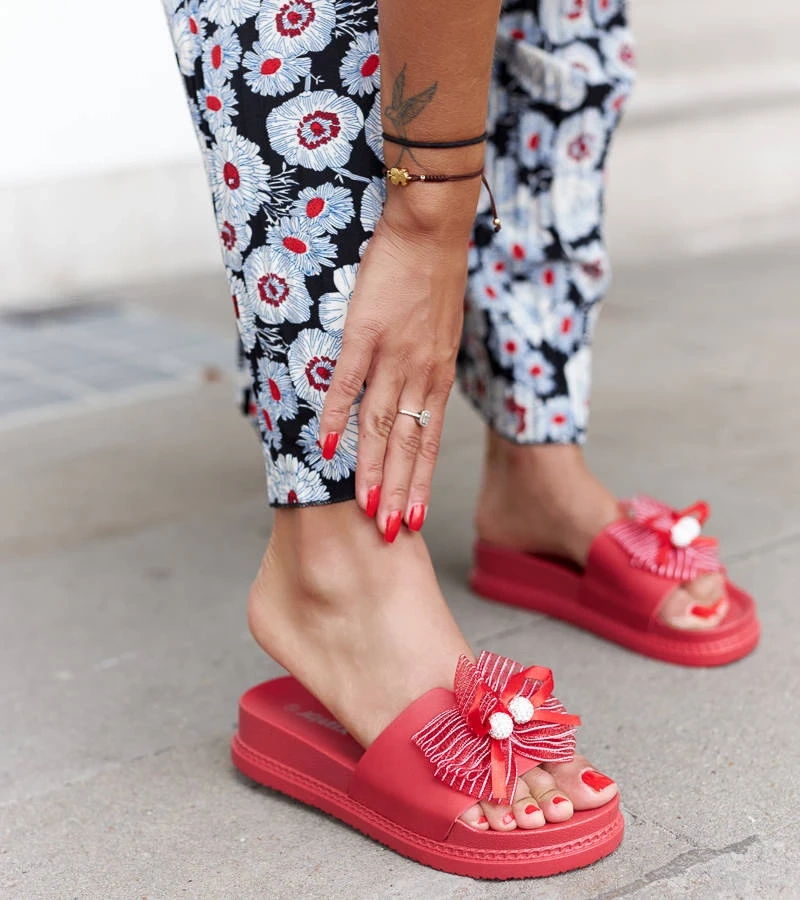 Flip-flops roșii cu fundiță Dido