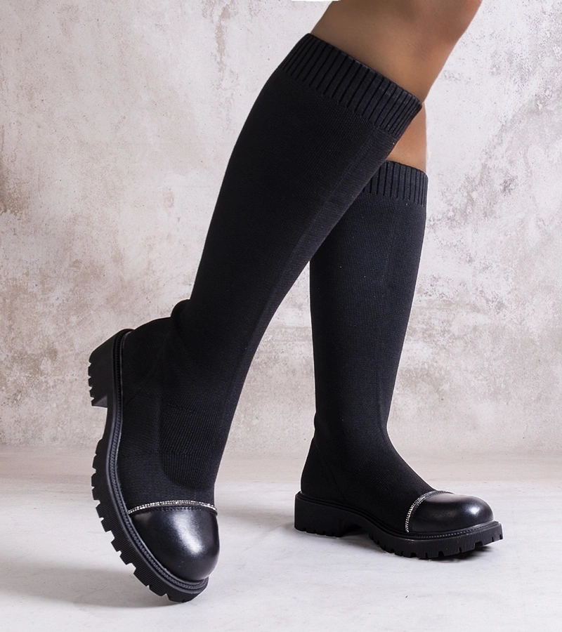 Cizme negre decorate cu zirconii Sayega.