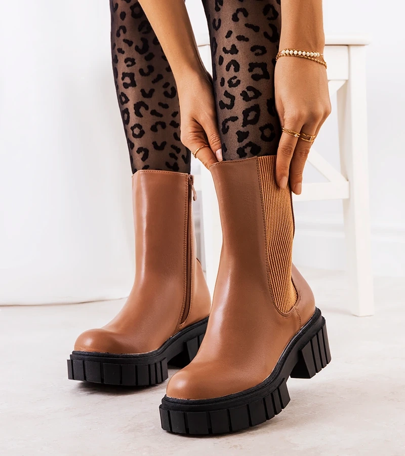 Cizme pentru femei Melika maro