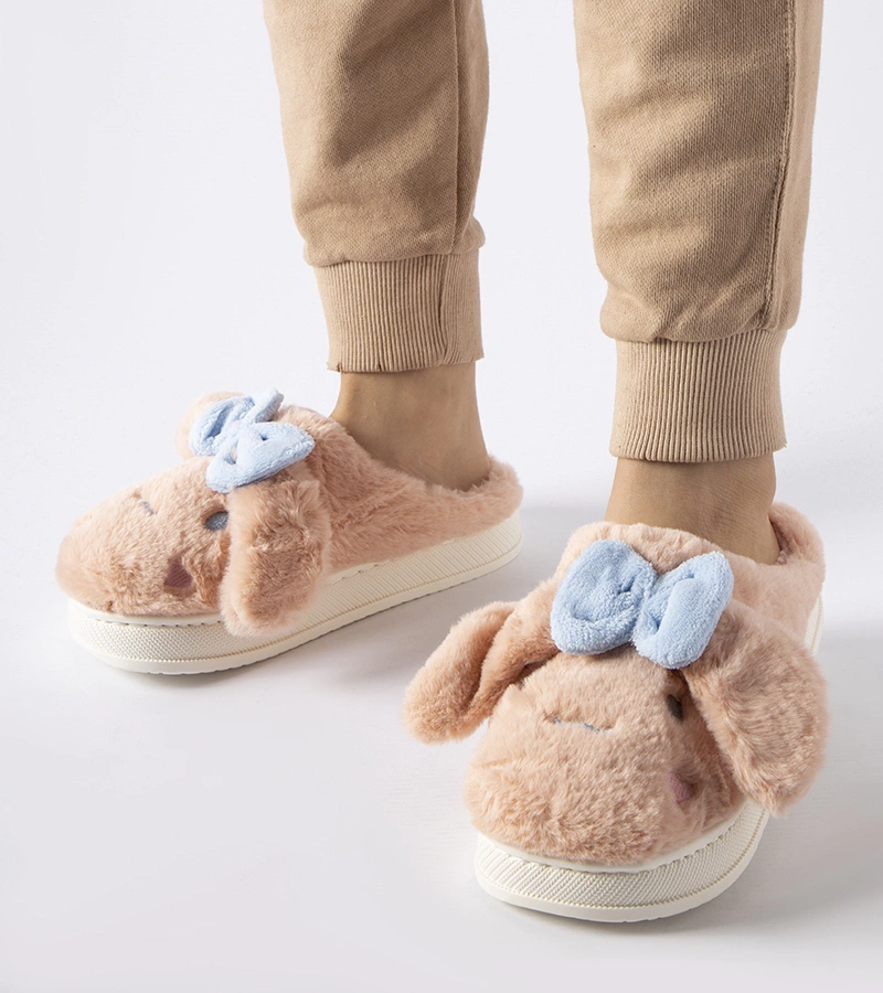 Pantofii roz roz cu urechi și fundiță Gilda