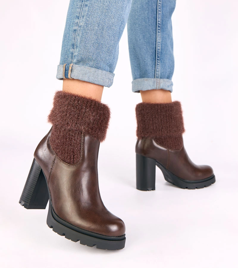 Ghete maro cu toc gros și gambetă decorativă Randy