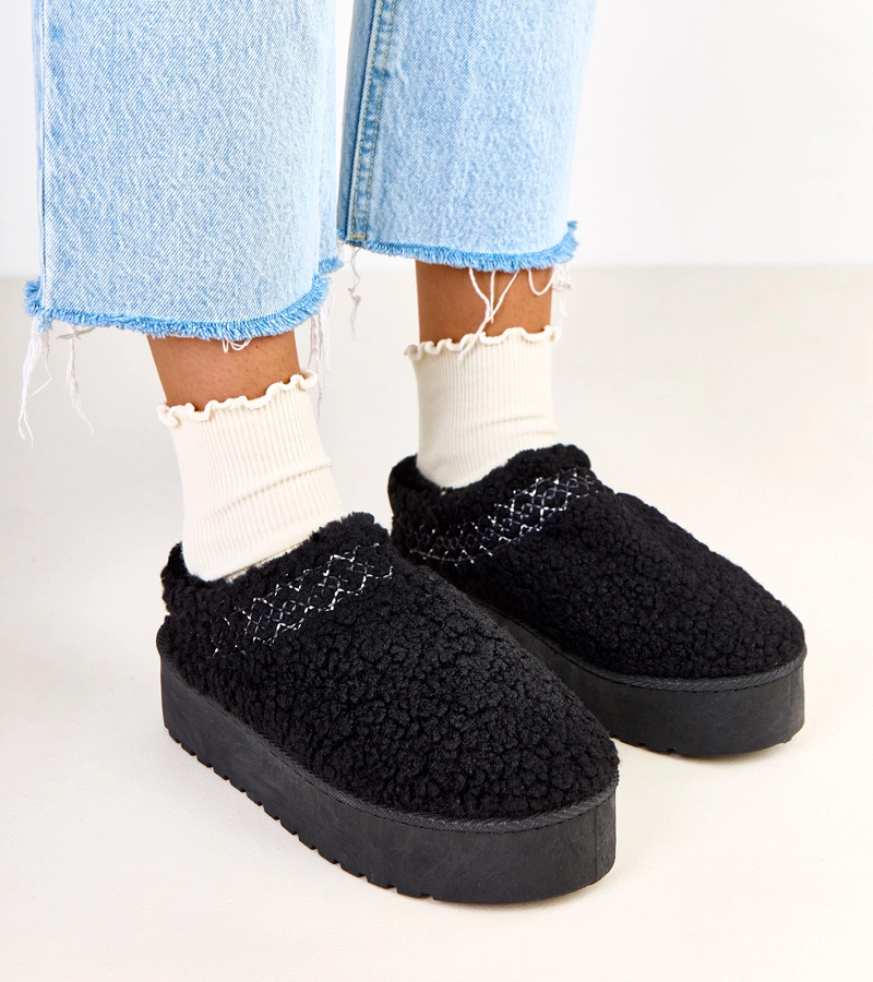 Cizme de zăpadă negre joase pe platformă Royana