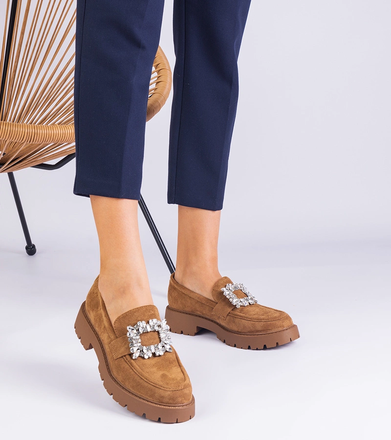 Mocasini de damă maro din piele ecologică întoarsă cu decorațiune elegantă Peletino