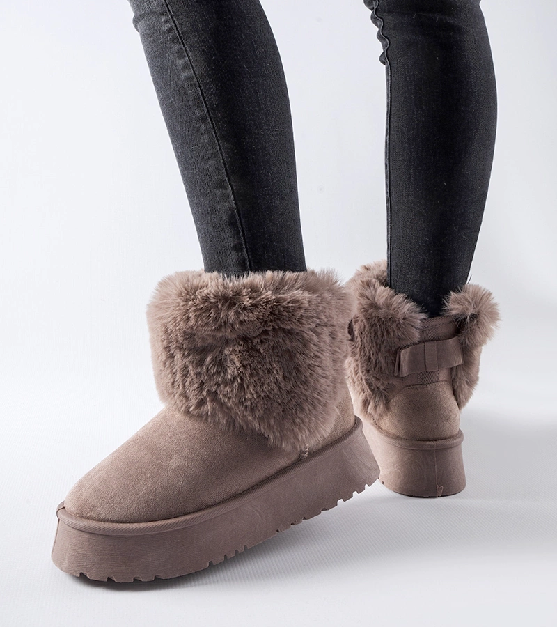 Cizme de zăpadă violet decorate cu blană Adelfia