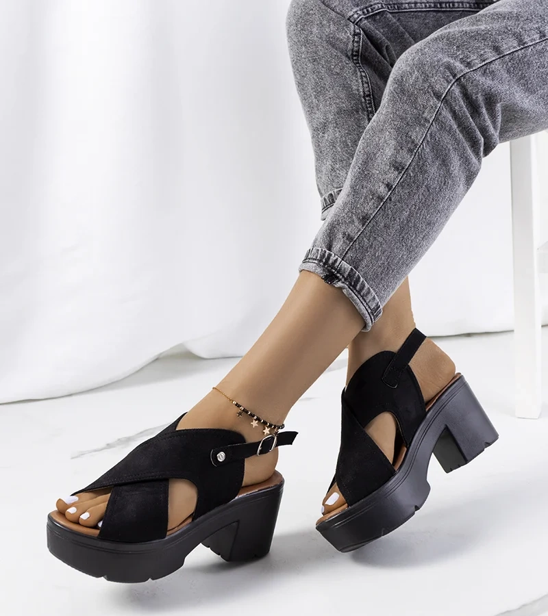 Sandale cu toc negru Frith