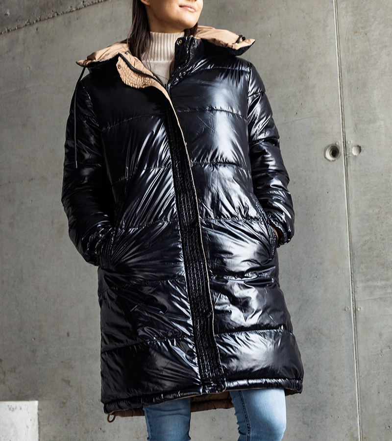 Jacheta lungă cu față și spate negru-maronie Cesario.