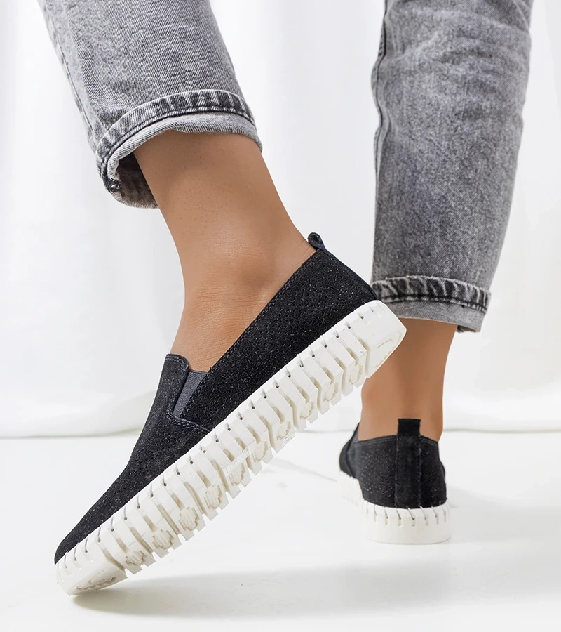 Pantofi sport Madiha din piele neagră