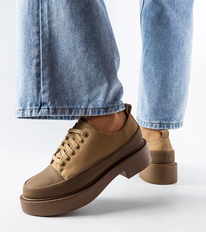 Pantofi maro Merico cu toc plat